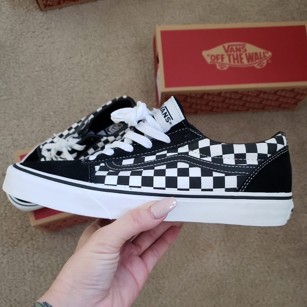 Checkered youth VANS
